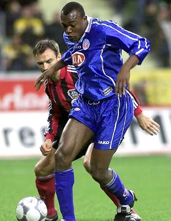 郇斯楠憑藉 郇斯楠憑藉